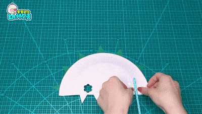 万圣节面具正片 (横版)_1-加水印[00_01_23--00_01_25].gif